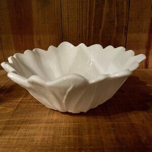 White Milk Glass Lily Pons Sun Flower 7" Bowl Indiana Glass Vintage